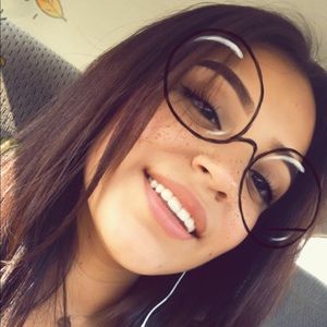 Meet your Posher, Michell